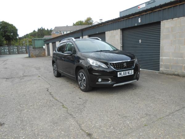 Peugeot 2008 1.2 Puretech Allure 